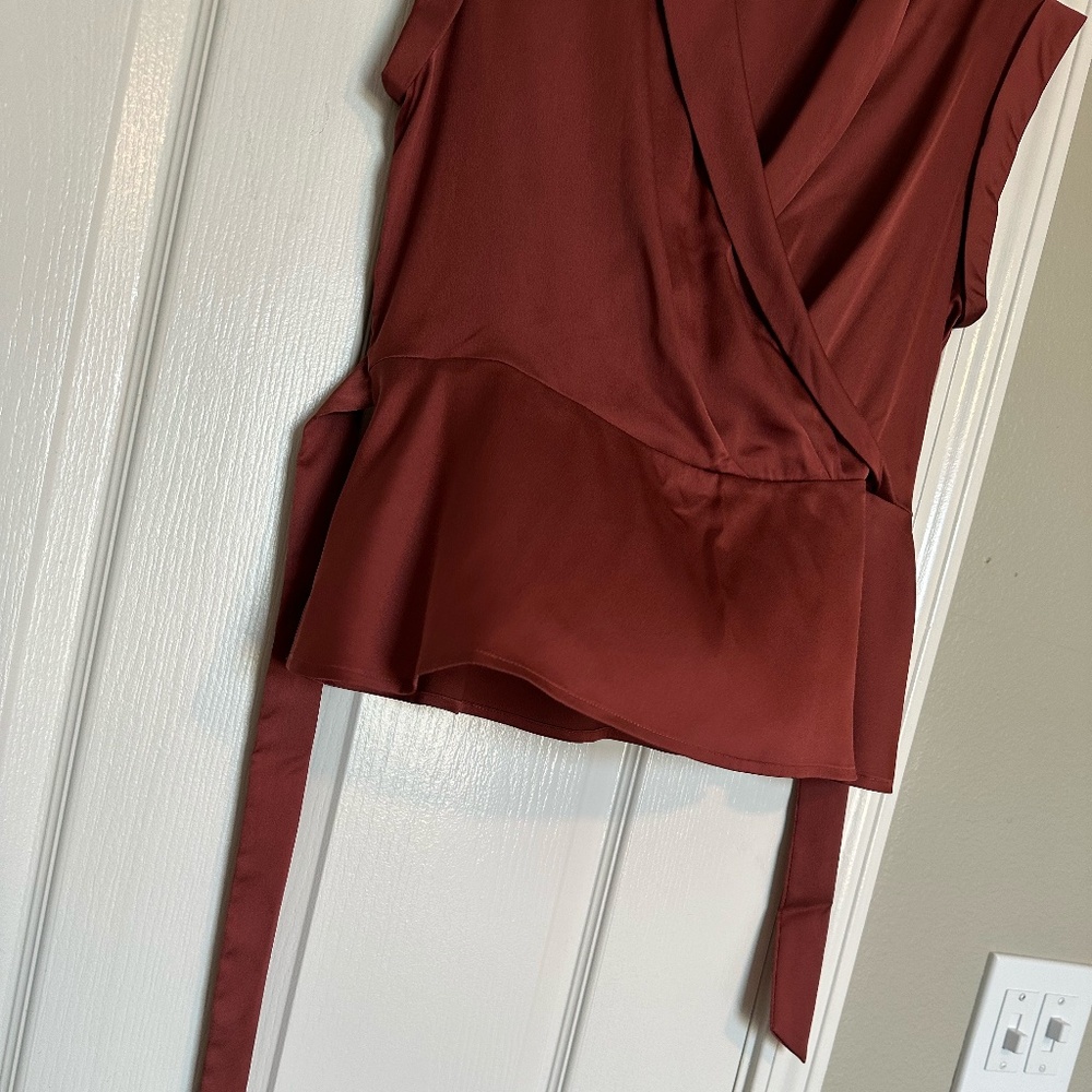 Express Top - Picture 8 of 12